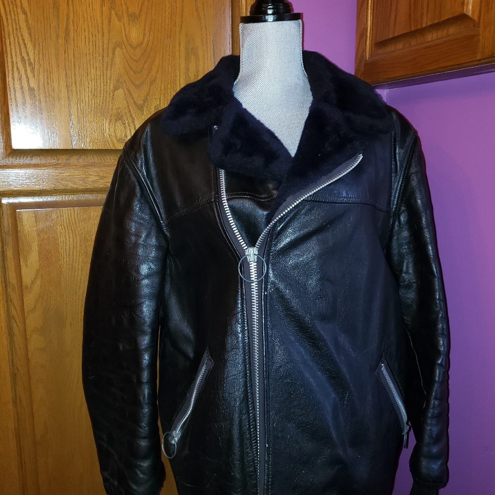 Men's vintage leather jacket